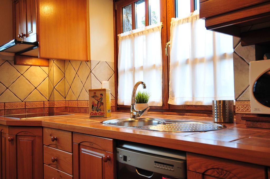Apartamentos El Llugaron Miravalles 외부 사진